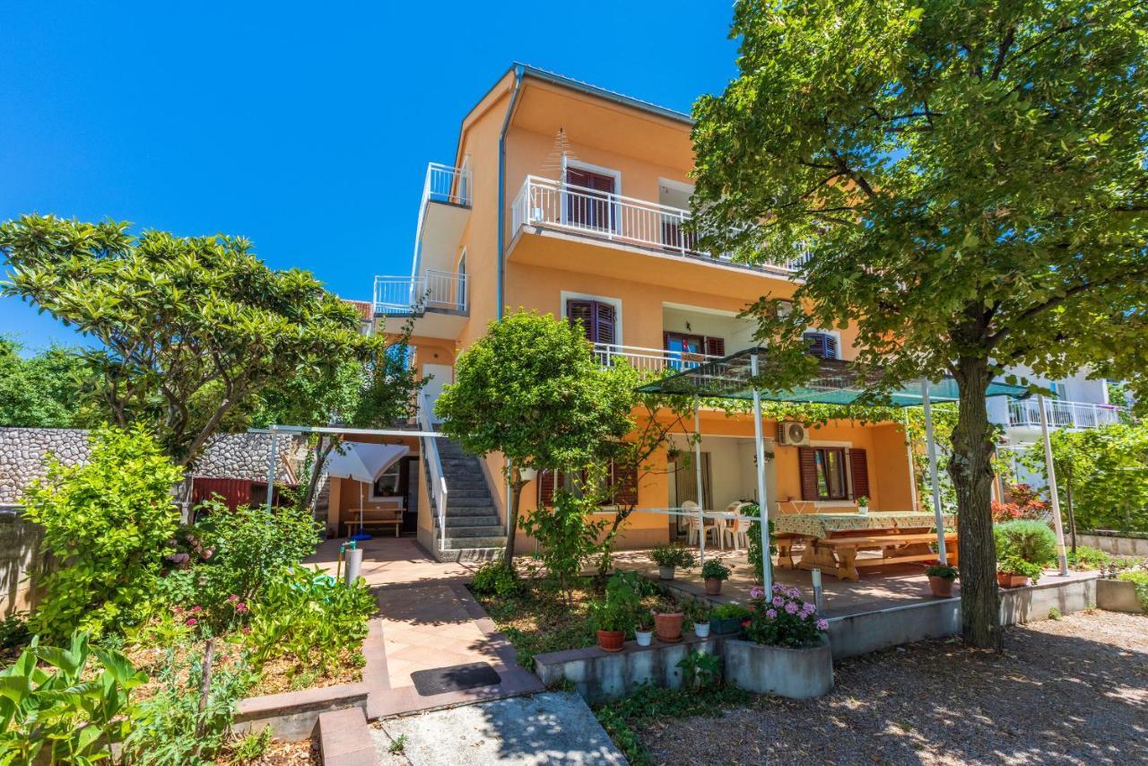 Apartments Lilin Crikvenica Exterior photo