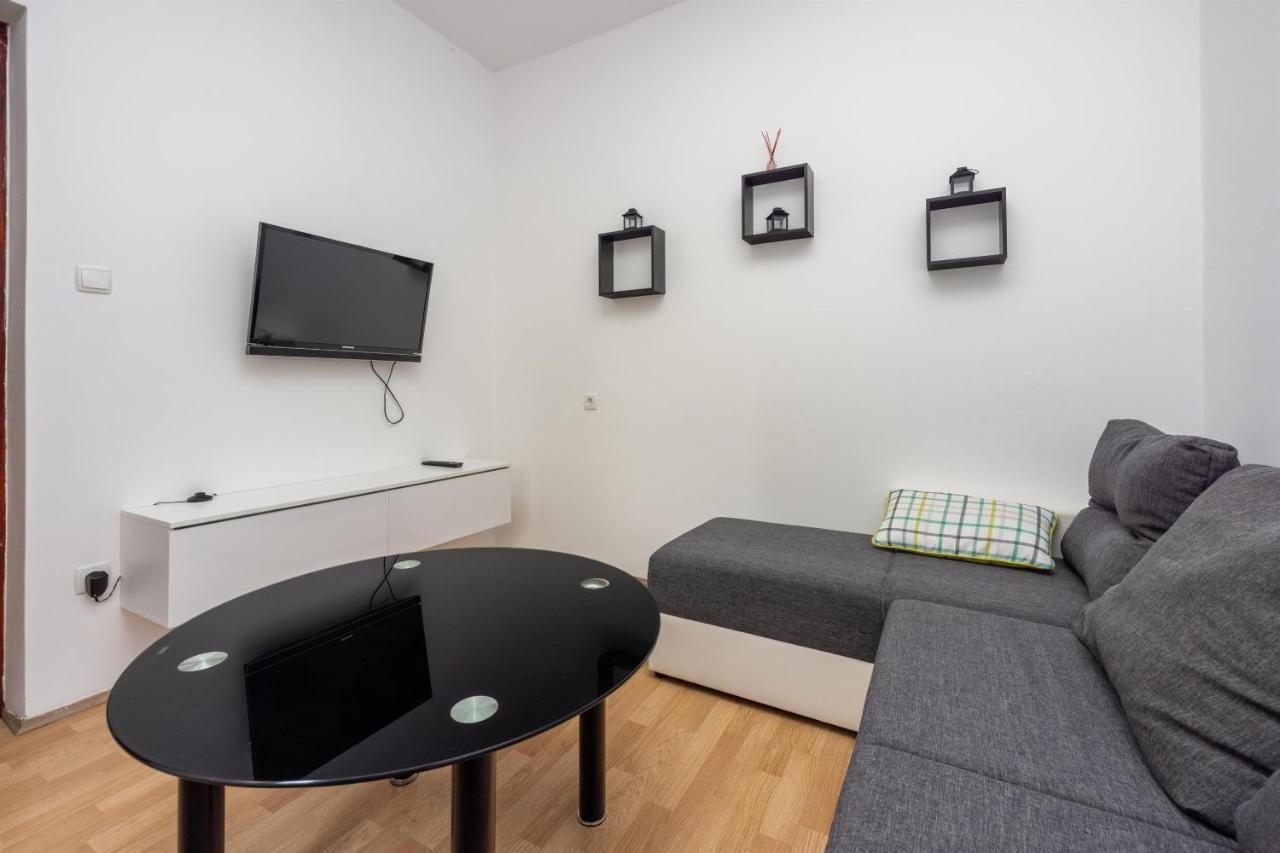 Apartments Lilin Crikvenica Exterior photo